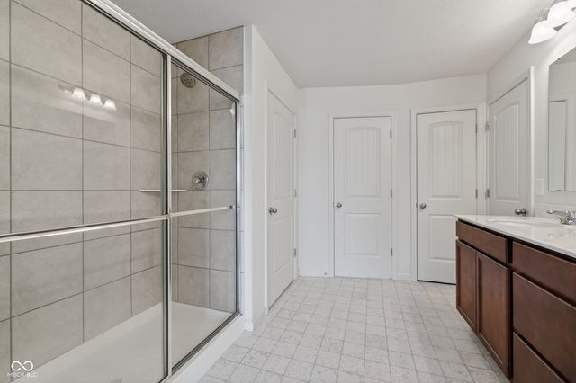 6895 Shooting Star Drive, Whitestown, IN 46075