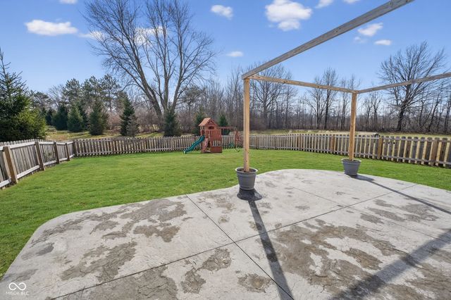 6895 Shooting Star Drive, Whitestown, IN 46075