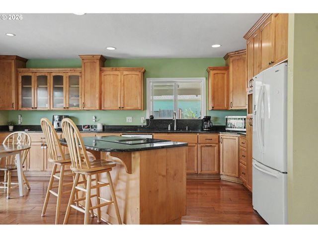 433 Ash St, Dayton, OR 97114
