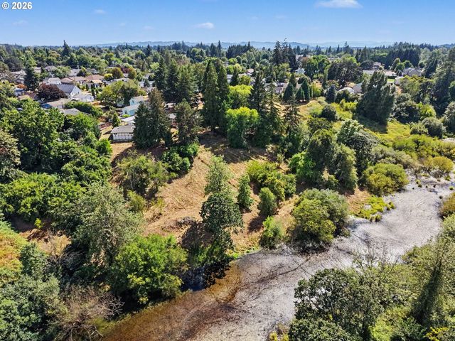 433 Ash St, Dayton, OR 97114