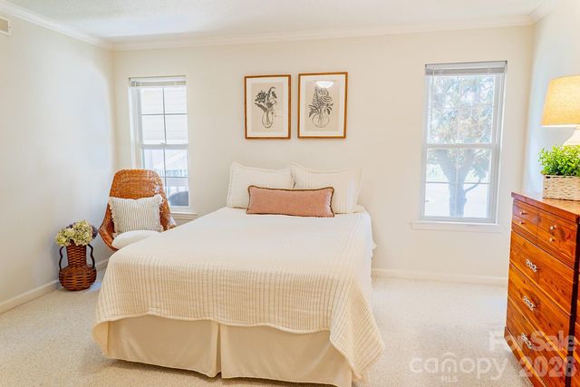 102 Rough Point Court, Asheville, NC 28806