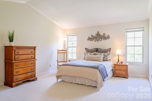 102 Rough Point Court, Asheville, NC 28806