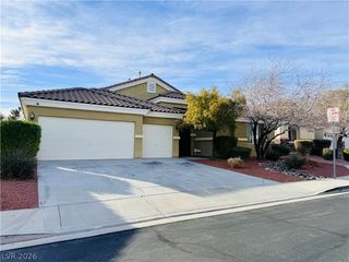 8565 Hogan Falls Circle, Las Vegas, NV 89123