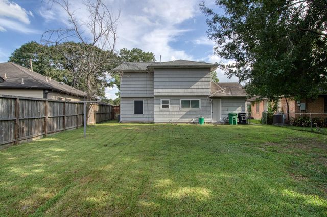 6615 Beldart Street, Houston, TX 77087