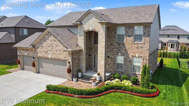 24515 Brookshire Drive, Macomb Township, MI 48042