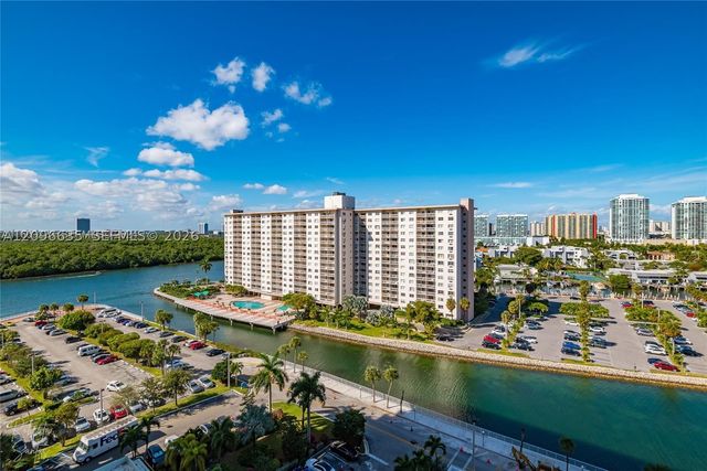 500 Bayview Dr 1227, Sunny Isles Beach, FL 33160