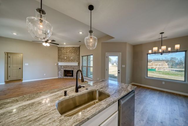 142 COMO LN, Atoka, TN 38004