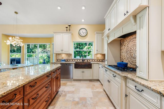 8 RUE RENOIR, Palm Coast, FL 32137