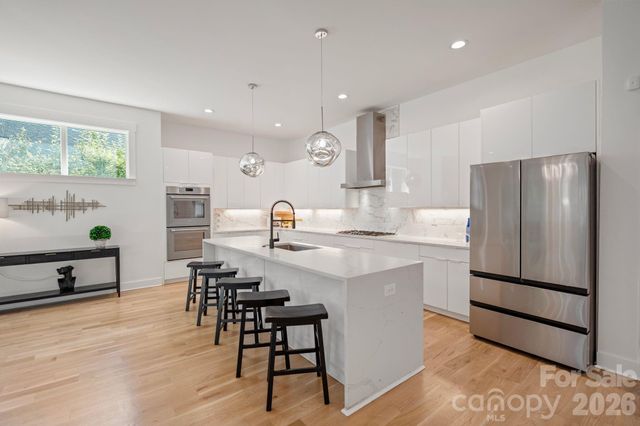 3008 Holt Street, Charlotte, NC 28205