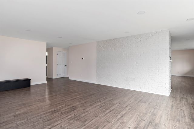 1880 NE 10th Avenue NE, Oak Harbor, WA 98277