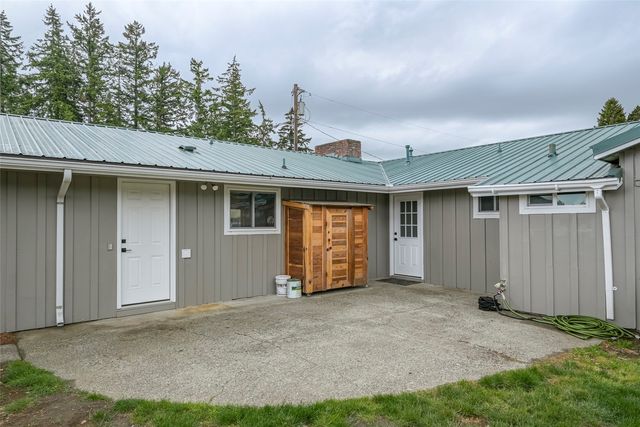 1880 NE 10th Avenue NE, Oak Harbor, WA 98277