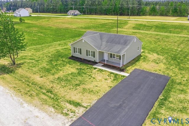 29156 Meadowview Dr, Waverly, VA 23890