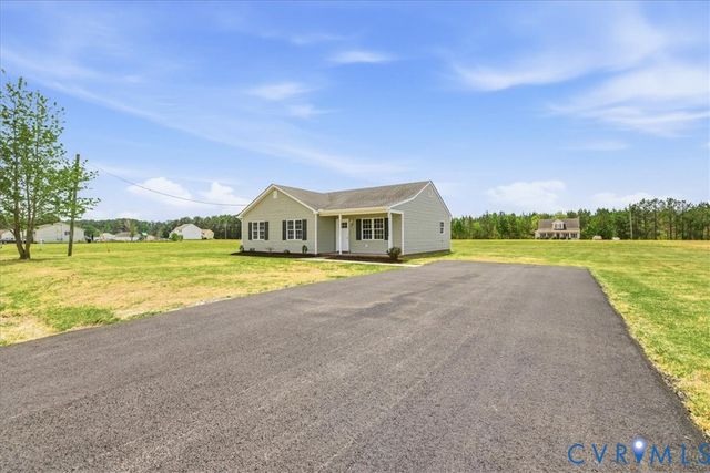 29156 Meadowview Dr, Waverly, VA 23890
