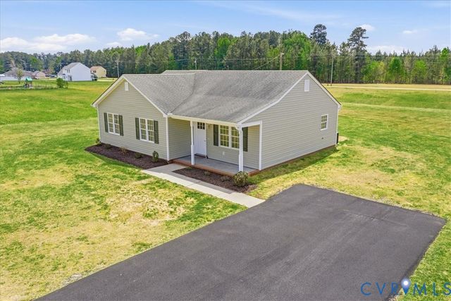 29156 Meadowview Dr, Waverly, VA 23890