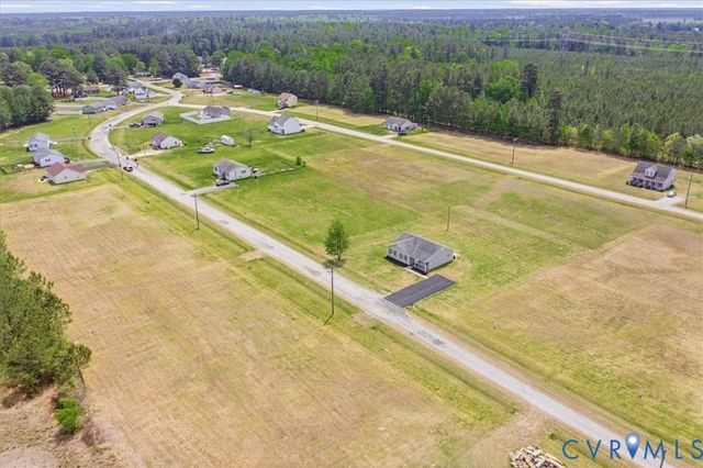 29156 Meadowview Dr, Waverly, VA 23890