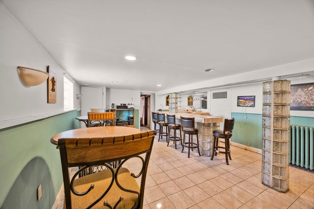 2153 121st Place, Blue Island, IL 60406