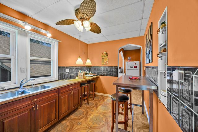 2153 121st Place, Blue Island, IL 60406