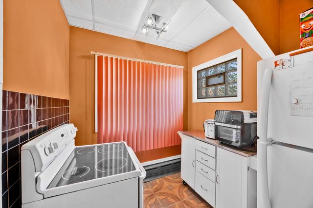 2153 121st Place, Blue Island, IL 60406