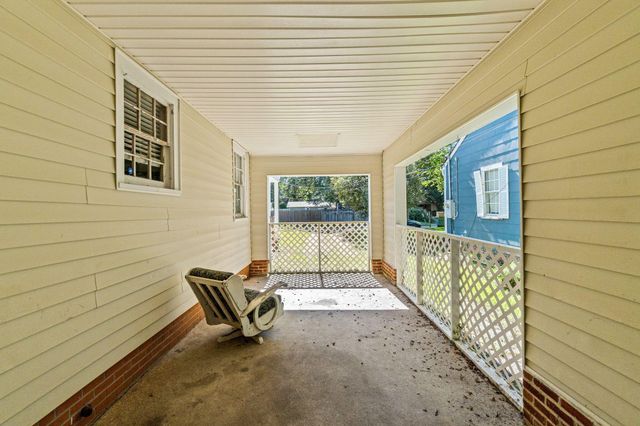 201 S 12th Ave., Hattiesburg, MS 39401