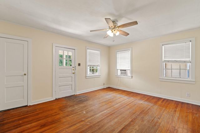 201 S 12th Ave., Hattiesburg, MS 39401