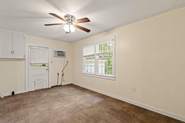 201 S 12th Ave., Hattiesburg, MS 39401