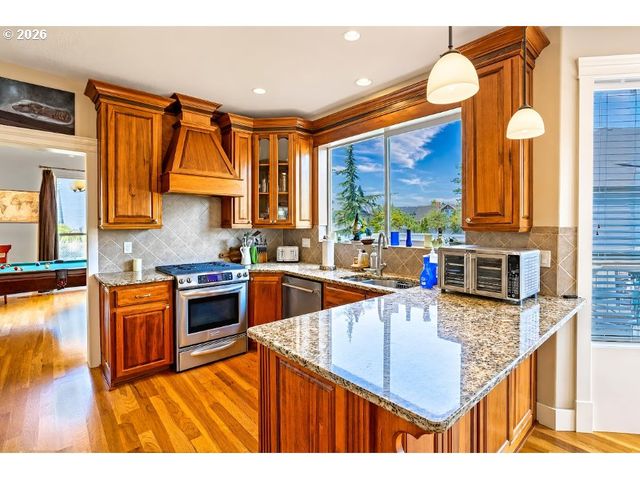 2108 S 19TH Way, Ridgefield, WA 98642