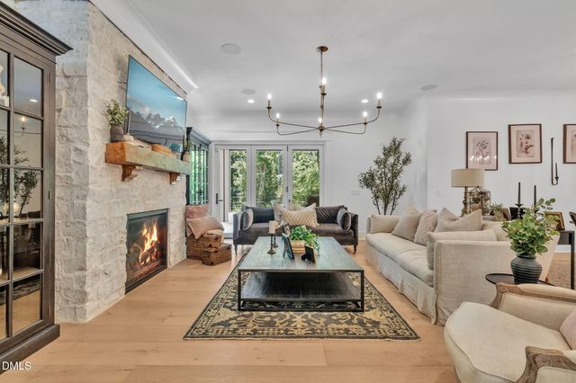 4517 Pitt Street, Raleigh, NC 27609