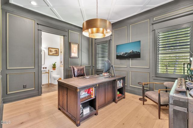 4517 Pitt Street, Raleigh, NC 27609