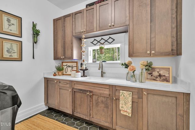 4517 Pitt Street, Raleigh, NC 27609