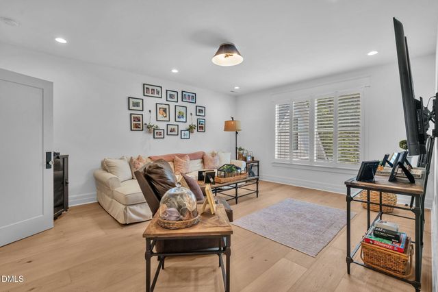 4517 Pitt Street, Raleigh, NC 27609