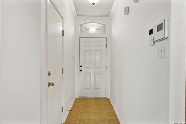 9844 CACTUS VLY, San Antonio, TX 78254