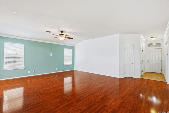9844 CACTUS VLY, San Antonio, TX 78254