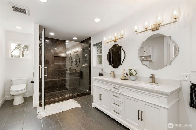635 NE Stenman Lane, Poulsbo, WA 98370