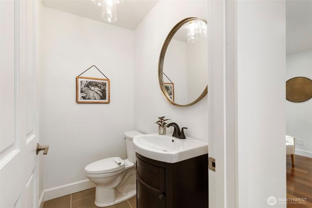 635 NE Stenman Lane, Poulsbo, WA 98370