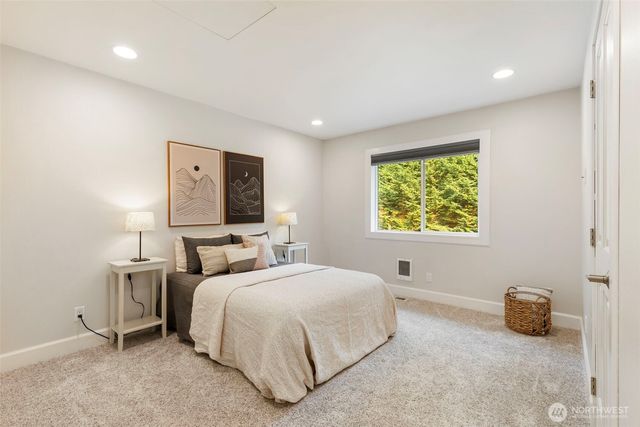 635 NE Stenman Lane, Poulsbo, WA 98370