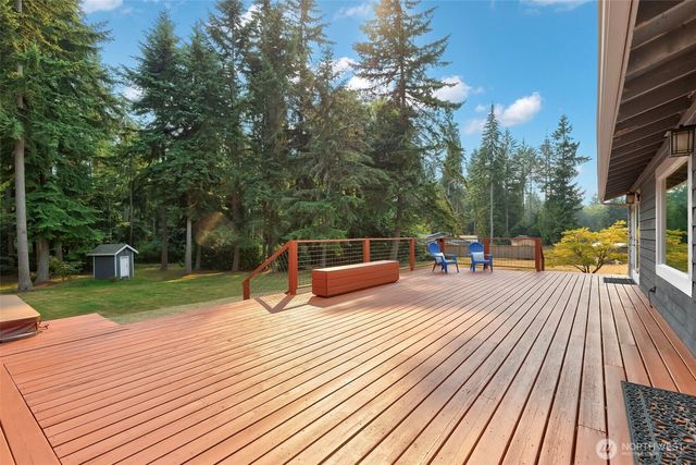 635 NE Stenman Lane, Poulsbo, WA 98370