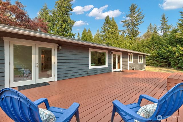 635 NE Stenman Lane, Poulsbo, WA 98370