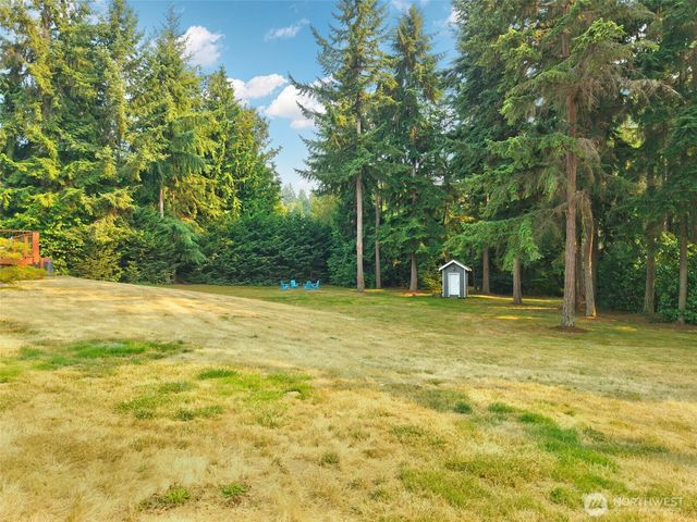 635 NE Stenman Lane, Poulsbo, WA 98370