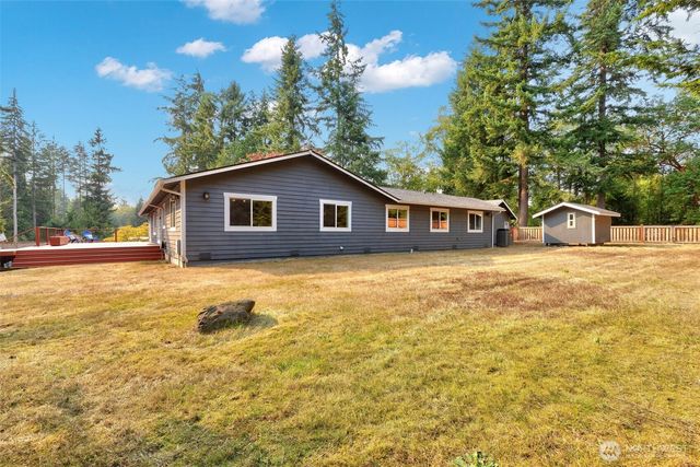635 NE Stenman Lane, Poulsbo, WA 98370