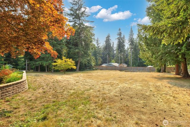635 NE Stenman Lane, Poulsbo, WA 98370