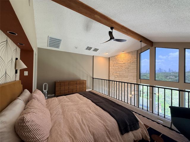 1321 Spyglass DR B, Austin, TX 78746