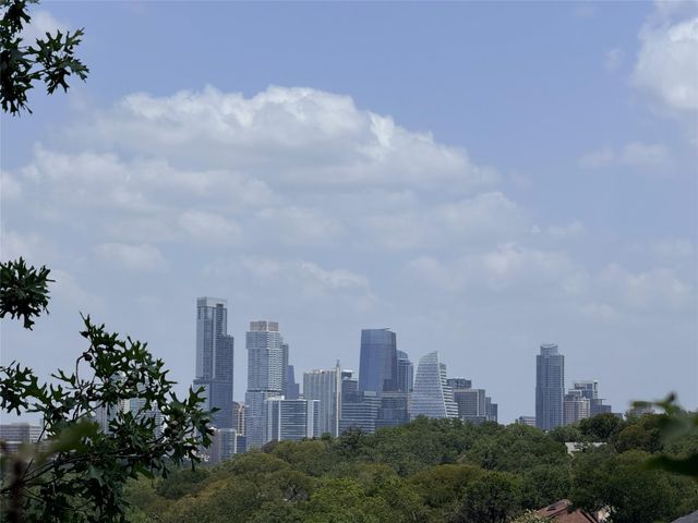 1321 Spyglass DR B, Austin, TX 78746