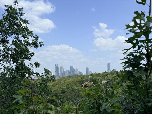 1321 Spyglass DR B, Austin, TX 78746