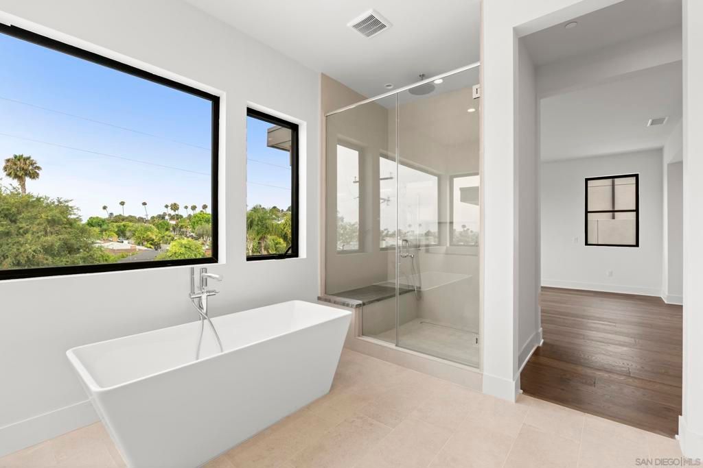 Image 19 of property listing at 4835 Academy St, San Diego, CA 92109