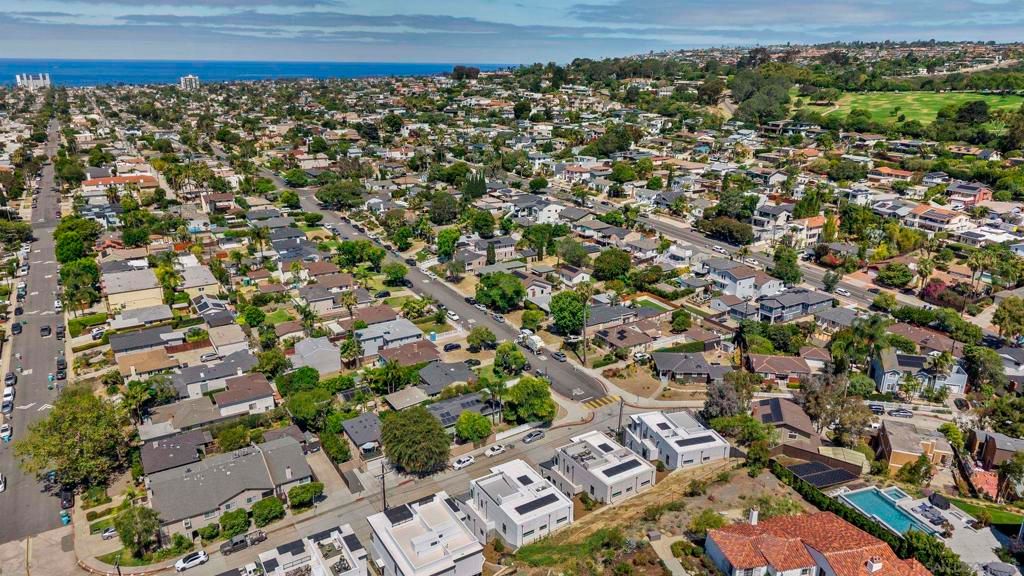Image 32 of property listing at 4835 Academy St, San Diego, CA 92109