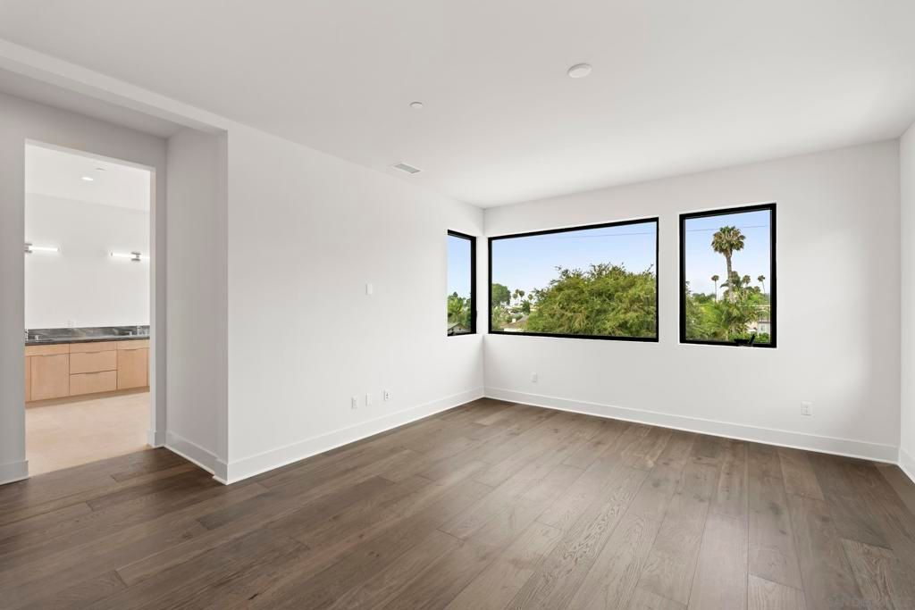 Image 52 of property listing at 4835 Academy St, San Diego, CA 92109