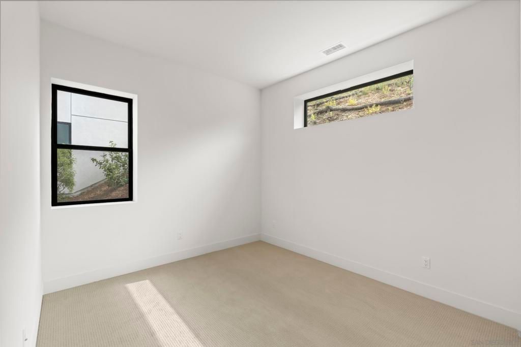 Image 57 of property listing at 4835 Academy St, San Diego, CA 92109
