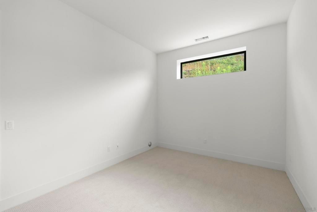 Image 60 of property listing at 4835 Academy St, San Diego, CA 92109