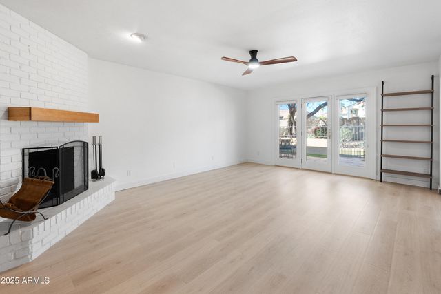 6240 E KELTON Lane, Scottsdale, AZ 85254