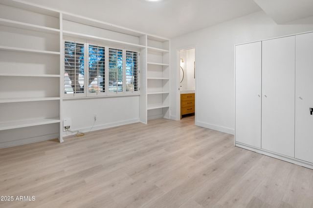 6240 E KELTON Lane, Scottsdale, AZ 85254